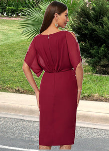 Jessie Sheath/Column V-Neck Knee-Length Chiffon Cocktail Dress With Pleated HDOP0022386