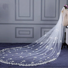 Load image into Gallery viewer, 3M Tulle Ivory Wedding Veils with Appliques, Fashion Hand Made Flowers Wedding Veils SJS15544