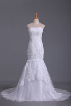 Load image into Gallery viewer, Sweetheart Mermaid Tulle With Applique And Beads Wedding Dresses