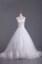 Load image into Gallery viewer, Vintage Wedding Dresses Sweetheart A Line Tulle With Applique And Sash