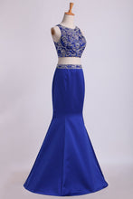 Load image into Gallery viewer, Two Pieces Mermaid Scoop Prom Dresses With Beading