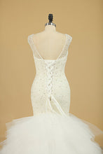 Load image into Gallery viewer, Wedding Dresses V Neck Beaded Bodice Tulle Mermaid Court Train