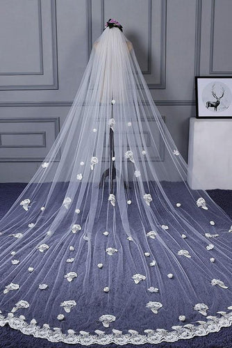 3M Tulle Ivory Wedding Veils with Appliques, Fashion Hand Made Flowers Wedding Veils SJS15544