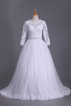 Load image into Gallery viewer, 3/4 Length Sleeve Bateau Wedding Dresses Tulle With Applique Court Train