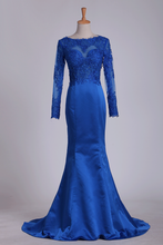 Load image into Gallery viewer, Royal Blue Prom Dresses Long Sleeves Mermaid/Trumpet Satin With Applique Backless