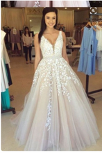 Load image into Gallery viewer, A Line Straps Prom Dress Tulle With Beads And Applique Floor Length