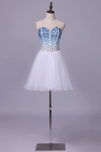 Load image into Gallery viewer, Sweetheart Homecoming  Dresses A Line  With Beads Short/Mini