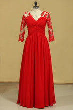 Load image into Gallery viewer, V Neck 3/4 Length Sleeve Chiffon Mother Of The Bride Dresses With Applique And Ruffles
