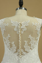 Load image into Gallery viewer, Wedding Dresses A Line V Neck With Applique Chapel Train