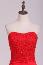 Load image into Gallery viewer, Sheath Mother Of The Bride Dresses Strapless With Beading And Applique Satin