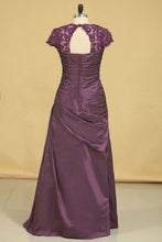 Load image into Gallery viewer, A Line Mother Of The Bride Dresses Taffeta With Applique Floor Length