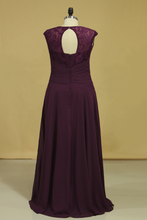 Load image into Gallery viewer, Plus Size A Line Mother Of The Bride Dresses Open Back Chiffon With Beads And Ruffles Grape