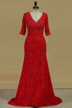 Load image into Gallery viewer, Mother Of The Bride Dresses Mermaid/Trumpet V Neck With Beads And Applique Lace