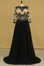 Load image into Gallery viewer, Plus Size Black Mother Of The Bride Dresses V Neck A Line Chiffon With Applique