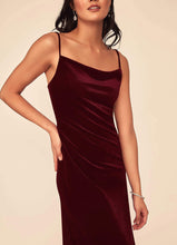 Load image into Gallery viewer, Angelica Knee Length Sleeveless Natural Waist A-Line/Princess V-Neck Bridesmaid Dresses