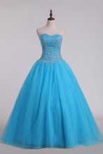 Load image into Gallery viewer, Ball Gown Sweetheart Quinceanera Dresses With Beading Tulle