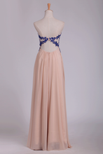 Load image into Gallery viewer, A Line Sweetheart Open Back Prom Dresses Chiffon With Applique Floor Length