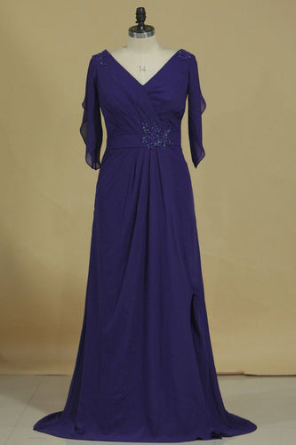 Chiffon Mother Of The Bride Dresses V Neck With Beads And Slit