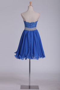 A Line  Sweetheart Chiffon With Beads And Applique Homecoming Dresses
