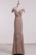 Load image into Gallery viewer, Off-The-Shoulder Sheath Floor-Length Elastic Satin Prom Dresses