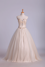Load image into Gallery viewer, Two-Tone Sweetheart Quinceanera Dresses Ball Gown With Beads Floor-Length