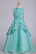 Load image into Gallery viewer, Bateau A Line Flower Girl Dresses With Applique &amp; Beads Tulle Mint
