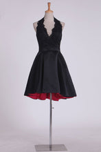 Load image into Gallery viewer, Halter Satin With Applique And Beads Mini Homecoming Dresses