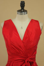 Load image into Gallery viewer, Red Bridesmaid Dresses Cheap Bridesmaid Dresses V Neck Floor Length