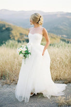 Load image into Gallery viewer, Cheap Wedding Dresses Scoop A-line Ivory Tulle Beach Bridal Gown