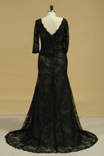 Load image into Gallery viewer, Lace V Neck Mother Of The Bride Dresses Mermaid With Beads And Ruffles
