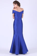 Load image into Gallery viewer, Off The Shoulder Satin With Beads Prom Dresses Mermaid Floor Length