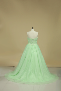 New Arrival Sweetheart Prom Dresses A Line Tulle Sweep Train With Beading