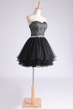Load image into Gallery viewer, Sweetheart A Line Short/Mini Homecoming Dress With Applique Beaded