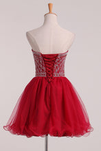 Load image into Gallery viewer, A Line Homecoming Dresses Sweetheart Beaded Bodice Tulle Lace Up