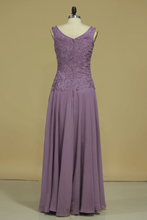 Load image into Gallery viewer, V Neck Evening Dresses A Line With Applique &amp; Beads Floor Length