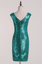 Load image into Gallery viewer, Sheath Bridesmaid Dresses V Neck Sequins Floor Length Detachable