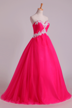 Load image into Gallery viewer, Sweetheart Ball Gown Floor Length Quinceanera Dresses With Applique