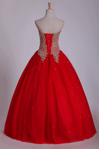 Sweetheart Quinceanera Dresses Ball Gown Tulle With Beads & Applique Floor Length Red