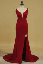 Load image into Gallery viewer, Straps Prom Dresses Spandex With Beads And Slit Open Back