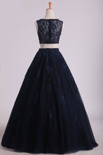 Load image into Gallery viewer, Two-Piece Scoop Floor Length Tulle Quinceanera Dresses With Beads And Applique