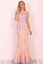 Load image into Gallery viewer, Mermaid Scoop Tulle With Applique Court Train
